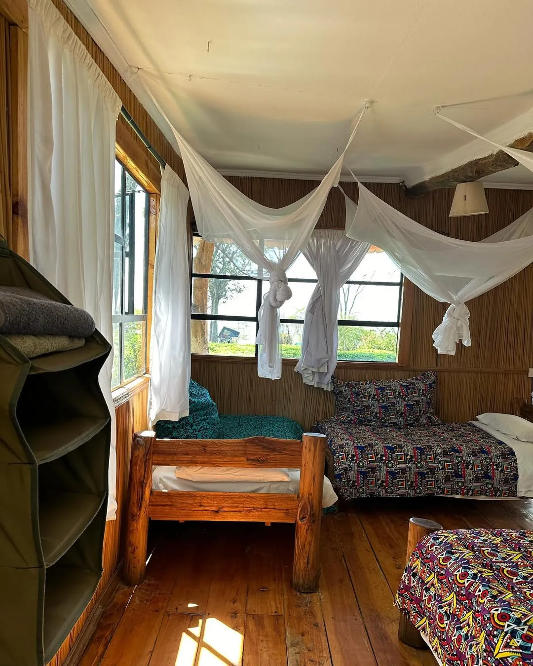 Camp Carnelley's